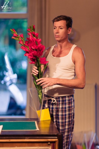 'Dora, Een Liefdesgeschiedenis' (2013 Hans van Eijsden)